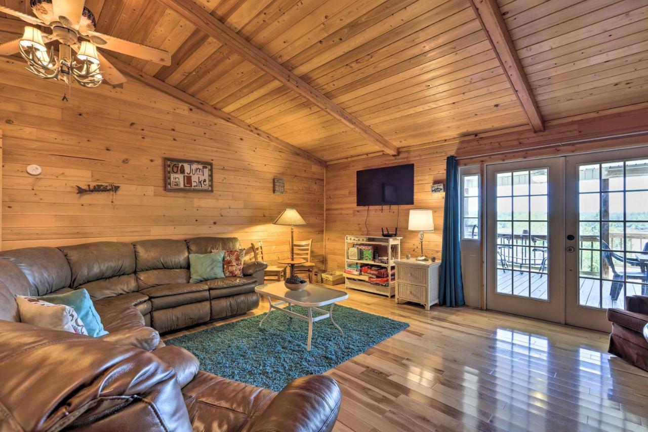 House With Dock And Slide Situated On Lake Sinclair! Sparta Exterior photo